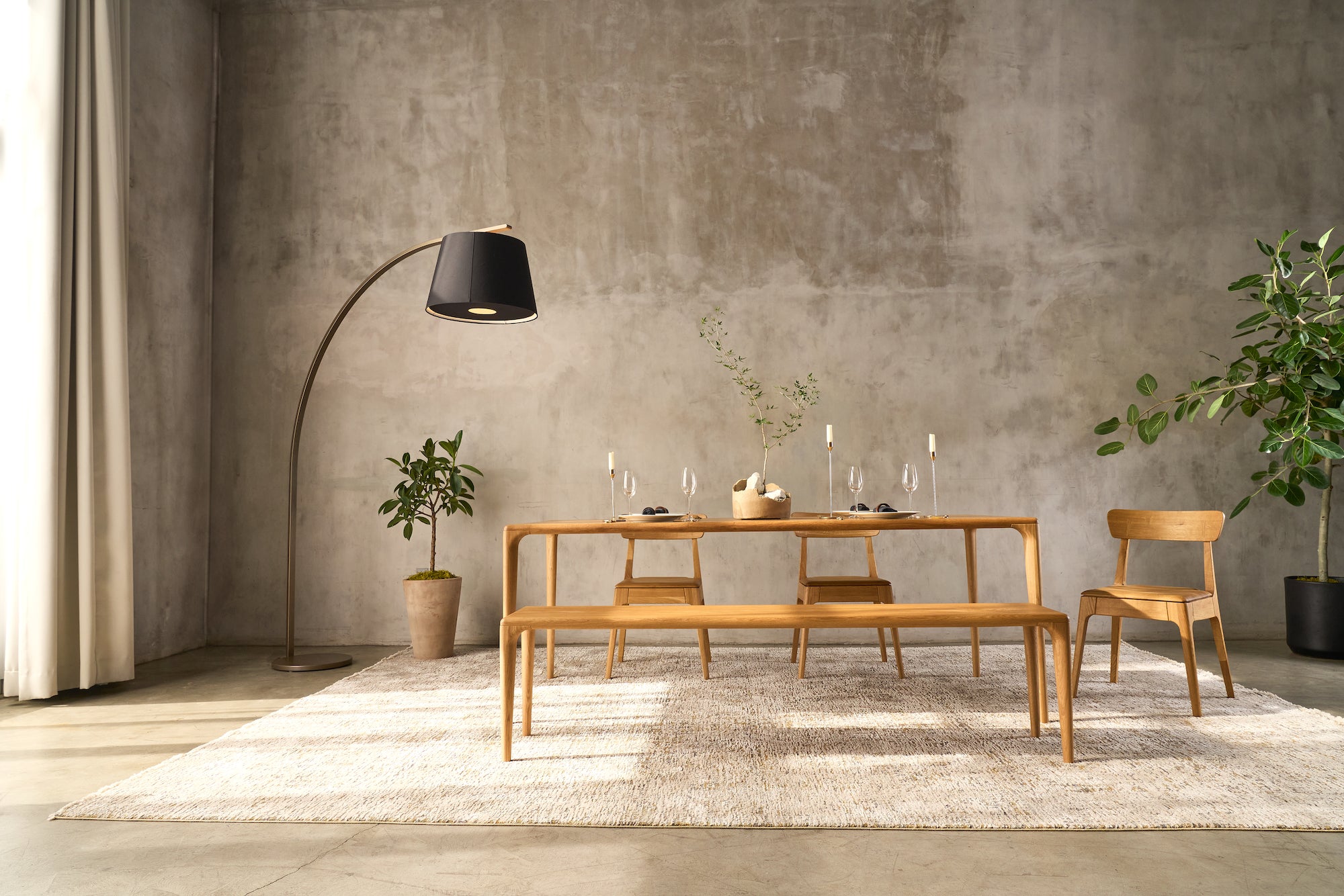 LÜNA | Oak Dining Table